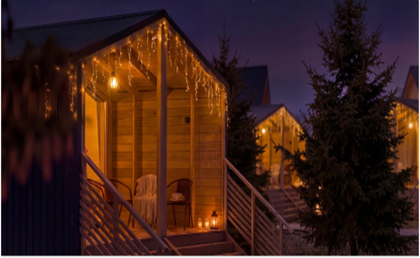 Вид на территорию парк-клуба у воды